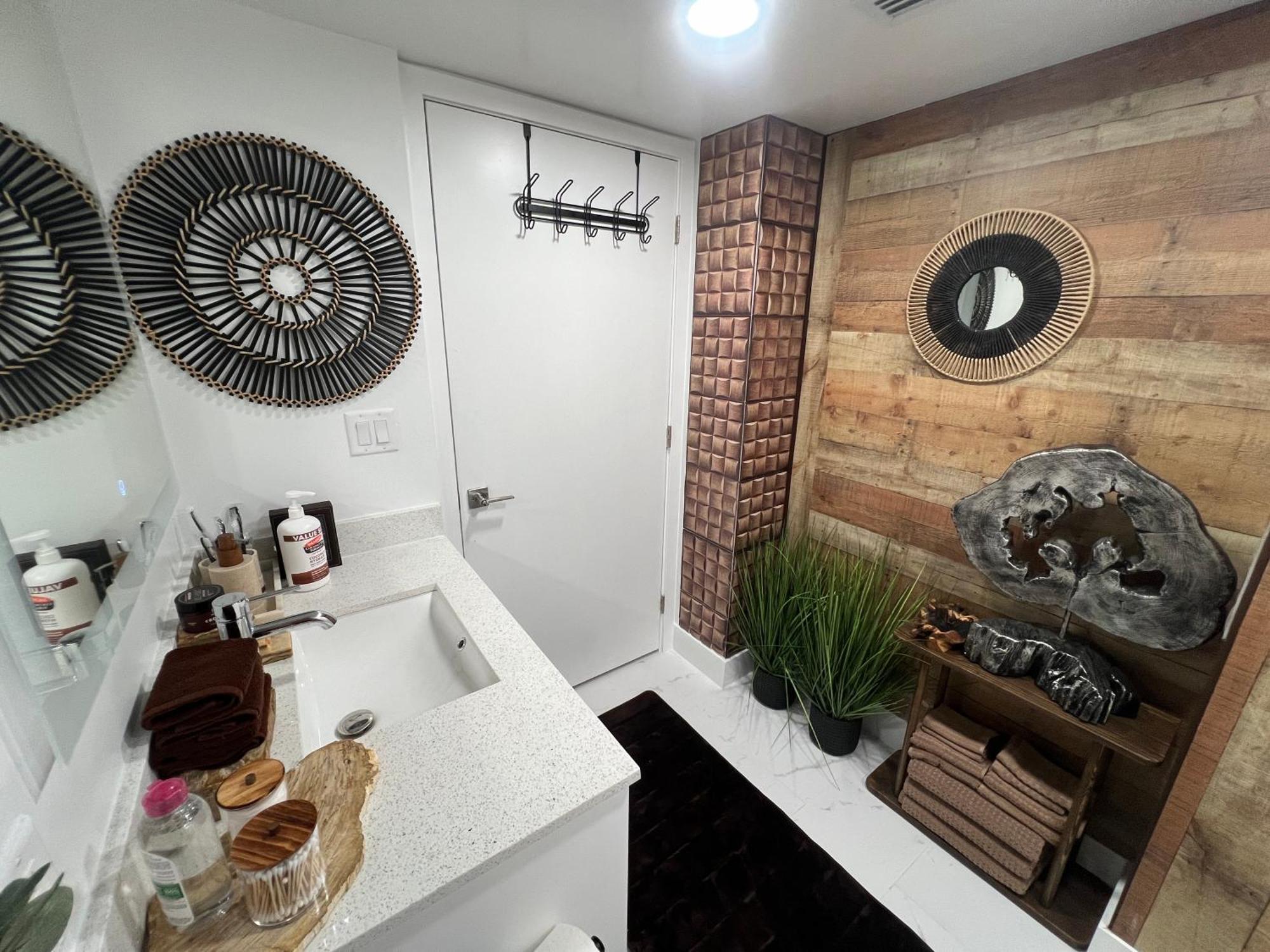 Miami Wood Apart Hotel New 2024 - Private Terrace - Free Garage - Beach 5 Min Голлівуд Екстер'єр фото