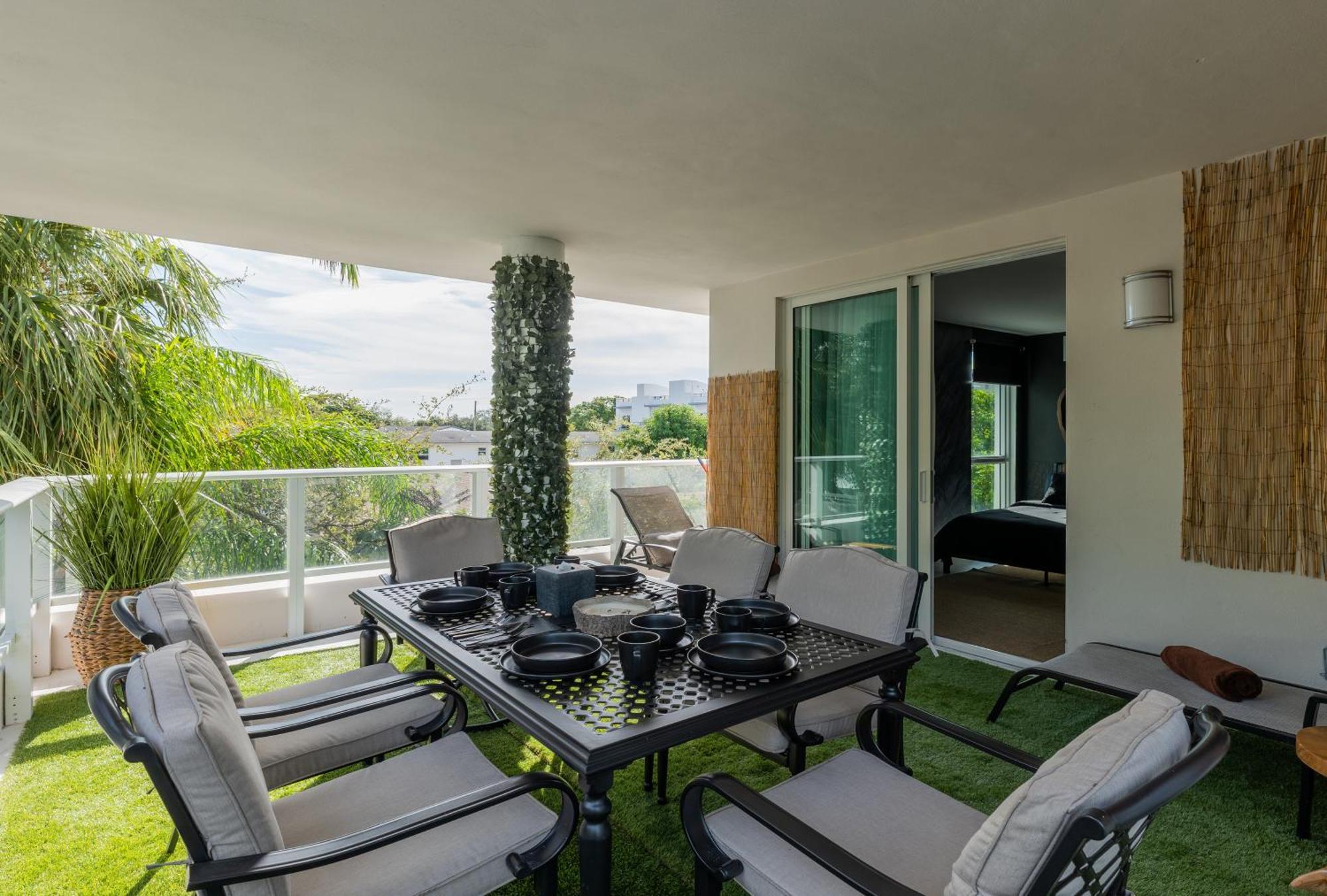 Miami Wood Apart Hotel New 2024 - Private Terrace - Free Garage - Beach 5 Min Голлівуд Екстер'єр фото